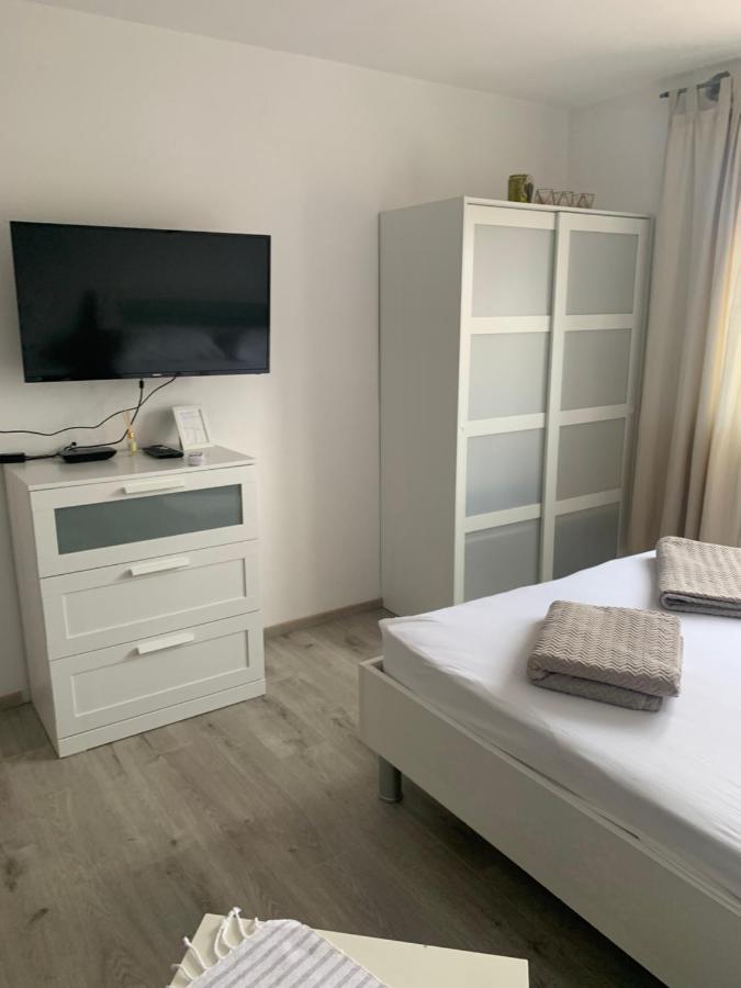 Sanela- Apartman Za Bezbrizan Odmor Crikvenica Zewnętrze zdjęcie